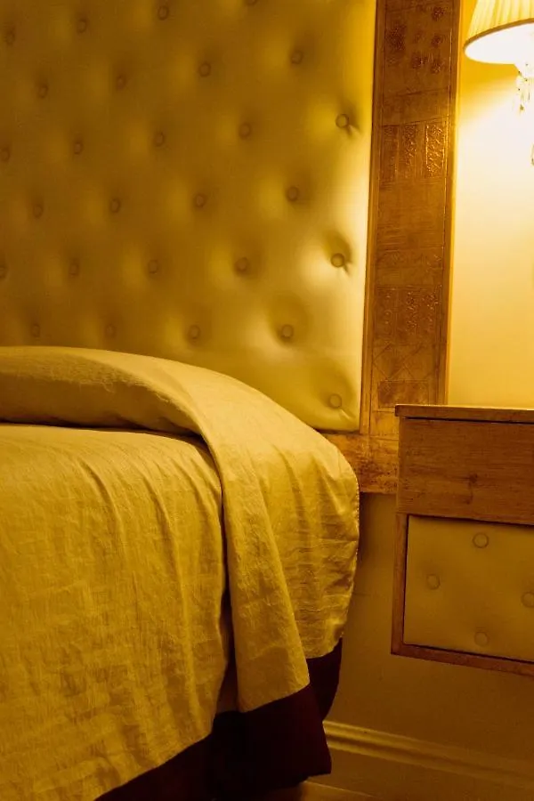 Holiday home Caput Mundi Suite Rome Italy