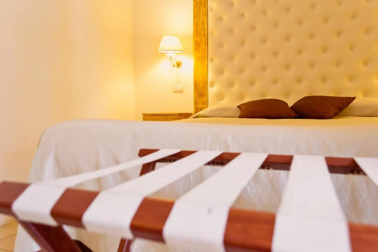 Caput Mundi Suite Rome 0*,  Italy